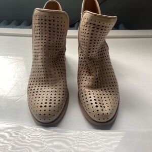 Tan ankle bootees with platform heel